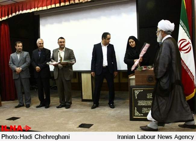 نهمین جشنواره تجلیل ازکارآفرینان برتراستان قم