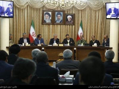بازارها و مراکز تفریحی آذربایجان‌شرقی تعطیل شد/ همه دستگاه‌ها برای کنترل کرونا تلاش می‌کنند/ با همدلی و همکاری از این بحران عبور خواهیم کرد