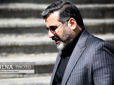 واکنش وزیر ارشاد به بیانیه سینماگران: این جوسازی‌ها برای جلوگیری از درخشش سینمای ایران است/ با معیشت سینماگرها وارد دعوا نشوید