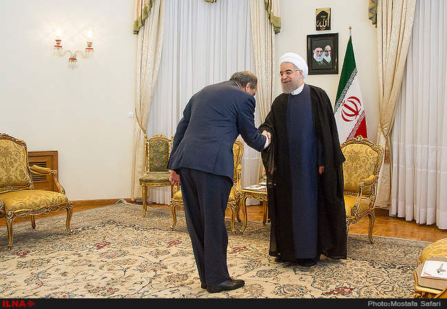 دیدار حسن روحانی رئیس جمهور کشورمان با دیمیتریس سیلورس رئیس مجلس قبر
