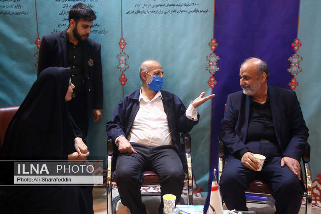 بازدید علیرضا محجوب از سی امین نمایشگاه قرآن کریم