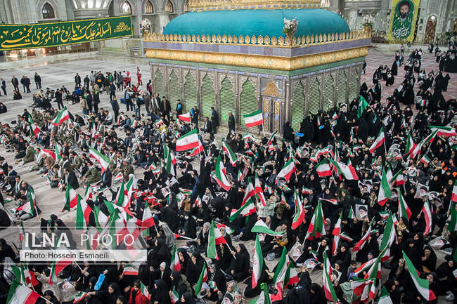 مراسم بزرگداشت 12 بهمن در حرم امام خمینی (س) 