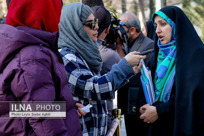 حاشیه جلسه هیات دولت - 17 دی