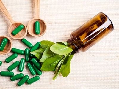مصرف گیاهان دارویی به همراه این داروها خطرناک است