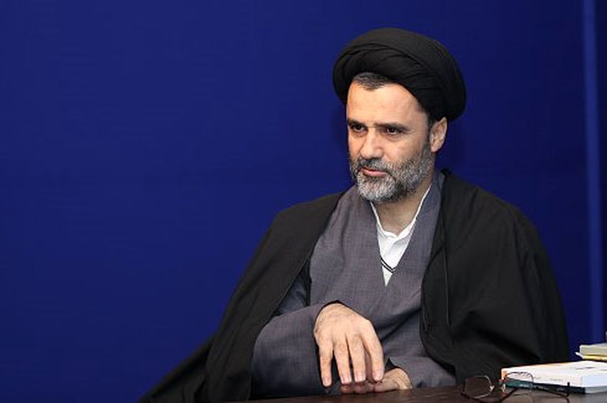 نبویان برای انتخابات مجلس شورای اسلامی ثبت نام کرد