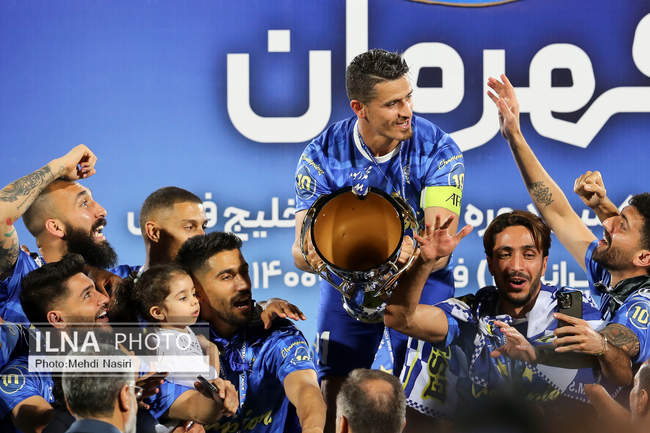جشن قهرمانی تیم فوتبال استقلال