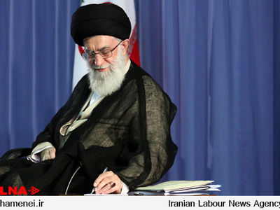 پیام مقام معظم رهبری در پی تدفین دو تن از  شهدای غواص در حوزه هنری