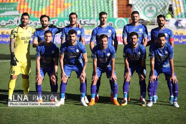 دیدار تیم های فوتبال ذوب آهن اصفهان وگل گهرسیرجان 