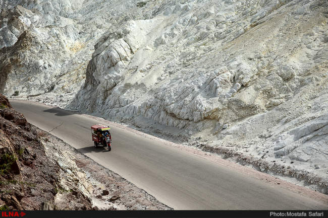 ایران زیبا / هرمز ، جزیره هفتادو دو رنگ