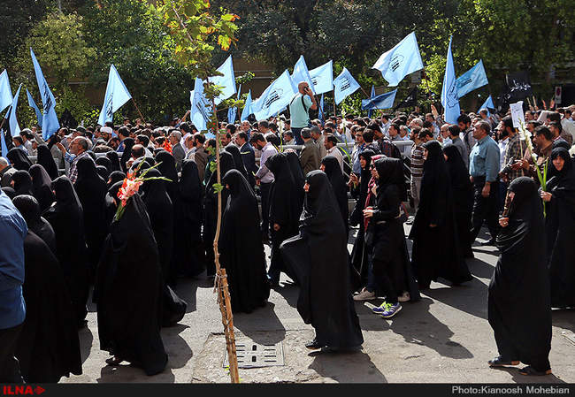 مراسم تشییع پیکر جان‌ باختگان فاجعه منا در تهران/2