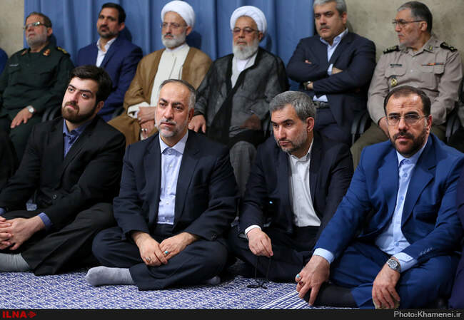 دیدار مسئولان نظام و سفرای کشورهای اسلامی با رهبر انقلاب
