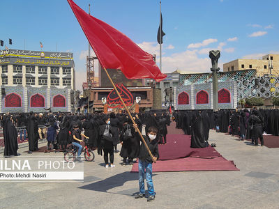 ویدئو/ مراسم تاسوعای حسینی در میدان امام حسین(ع) تهران