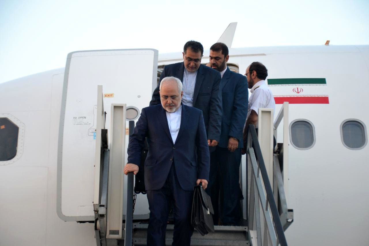 ظریف وارد هلند شد