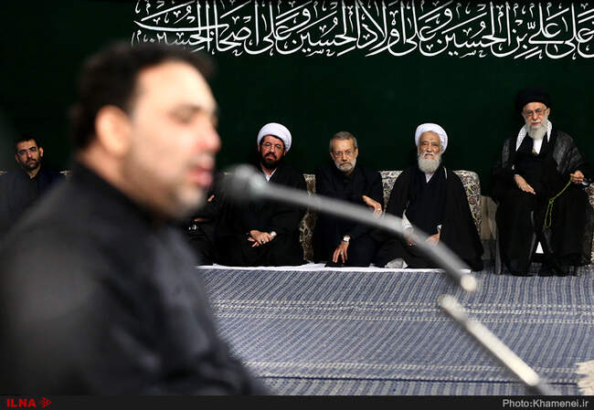 گزارش تصویری مراسم عزاداری شب عاشورا در حضور رهبر انقلاب 