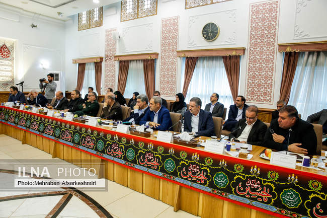 نشست هم اندیشی نمایندگان مجلس و مدیران اجرایی وزارتخانه ها