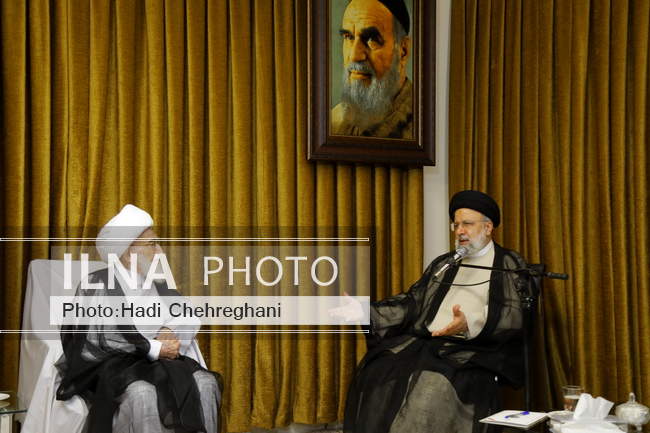 دیدار رئیس جمهور با جمعی از علما و اعضای جامعه مدرسین قم