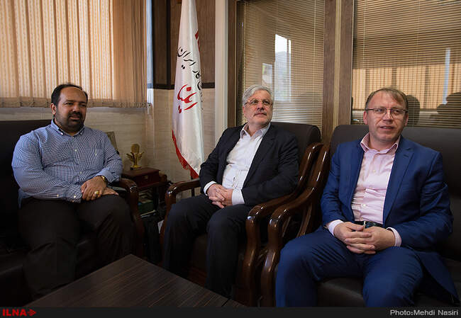 بازدید سید تقی نوربخش مدیر عامل سازمان تامین اجتماعی از خبرگزار کار ایران