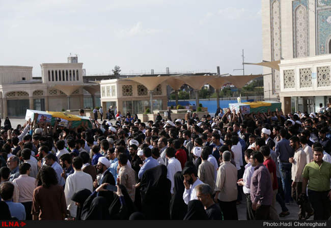 تشییع پیکر دو شهید مدافع حرم در قم