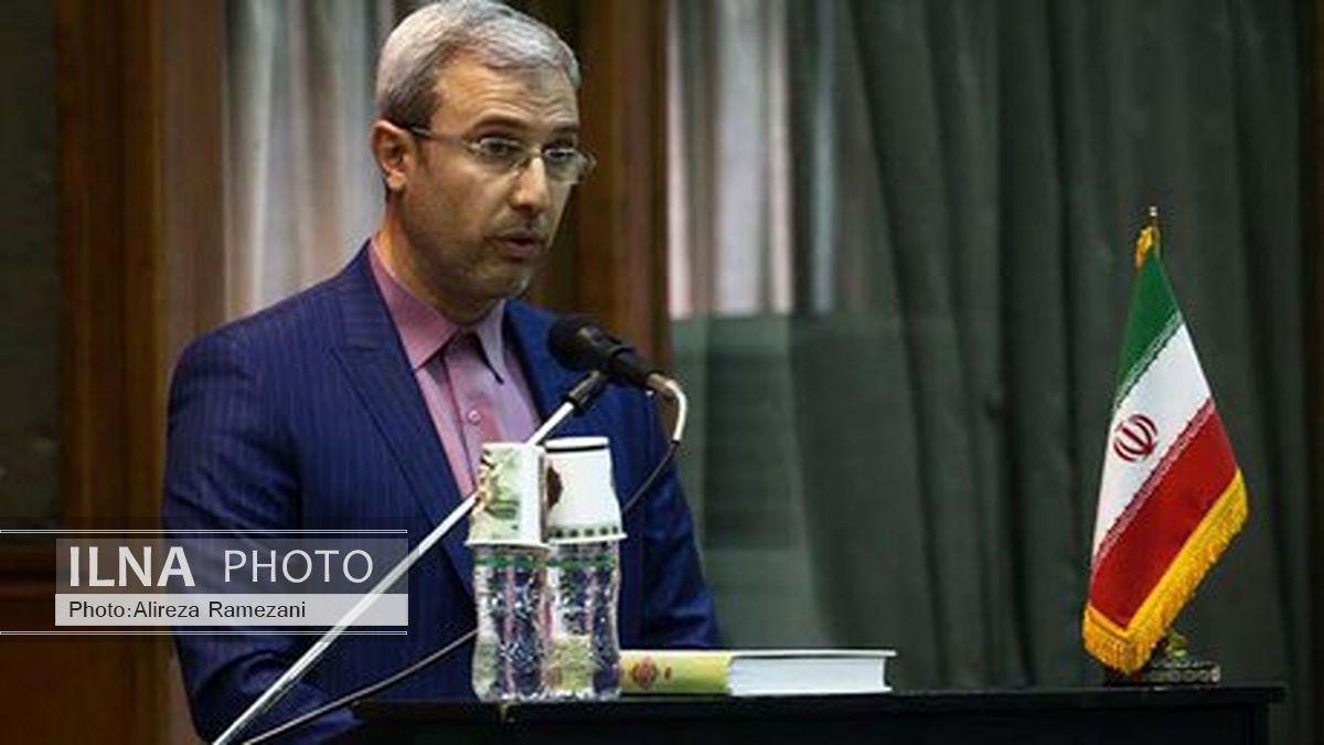 بعد چهار سال فعالیت فدراسیون در مورد عملکردمان قضاوت کنند!