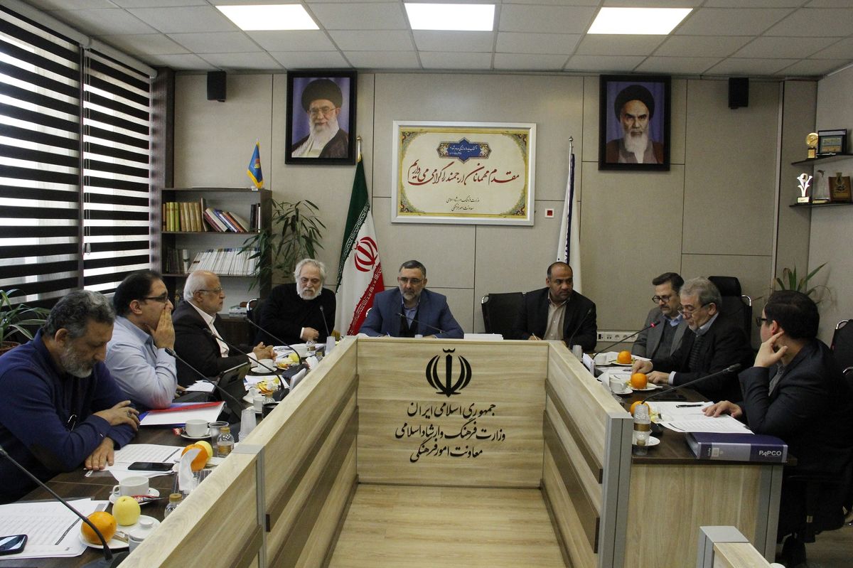 تصویب متراژ و اجاره‌بهای غرفه‌ها نمایشگاه کتاب/تعیین سقف متراژ در فضاهای مسقف