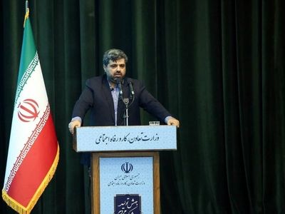 نهاد دولت ابتدا بدهی انباشته خود به تامین اجتماعی را پرداخت کند/ مصوبه دولت با قانون مغایرت دارد و باید لغو شود