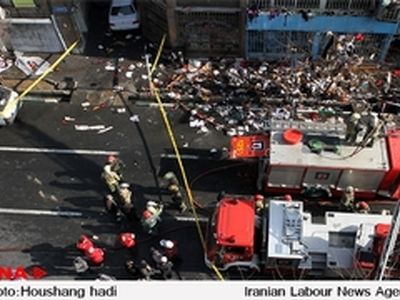 دو کارگر زن بر اثر آتش‌سوزی در یک کارگاه تولیدی کشته شدند / تصویر