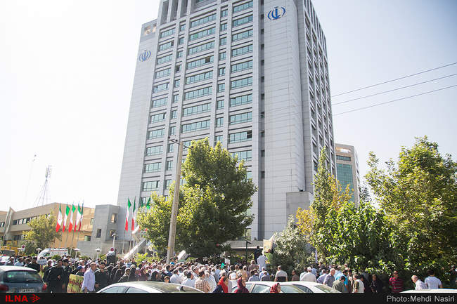 تجمع اعتراضی کارگران به دست‌اندازی به منابع تامین اجتماعی/3