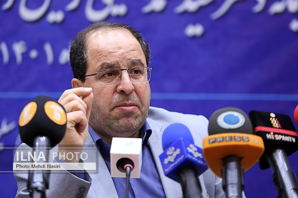 هیچ دانشجوی غیربومی نباید بدون خوابگاه بماند