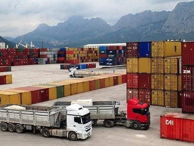 صادرات ۱۱۴ میلیون دلاری صنایع مستقر در شهرک‌های صنعتی استان سمنان