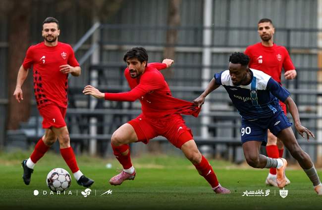 گزارش تصویری دیدار دوستانه پرسپولیس و گل‌گهر 