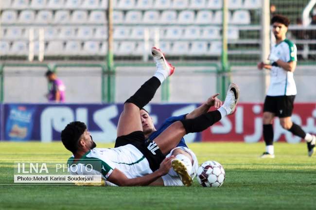 تساوی تیم فوتبال ذوب آهن اصفهان مقابل ملوان انزلی