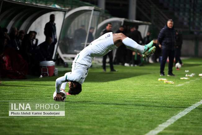 توقف تیم فوتبال تراکتور تبریز  برابر ذوب آهن اصفهان