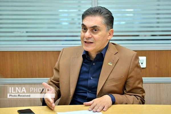 پرداخت ۴هزار میلیارد تومان تسهیلات به صادرکنندگان/ بانکها تمایلی به سرمایهگذاری در صادرات ندارند/ تسهیلات ارزی برای خریداران خارجی، به صرفه نیست
