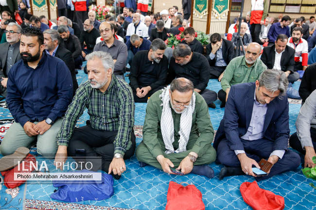 مراسم ختم مادر رئیس جمعیت هلال احمر 