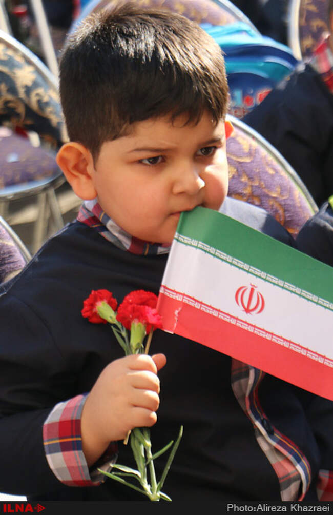  مراسم جشن شکوفه‌ها با حضور علی‌اصغر فانی وزیر آموزش و پرورش