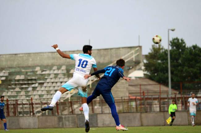 دیدار ملوان بندرانزلی و گل گهر سیرجان (گزارش تصویری)