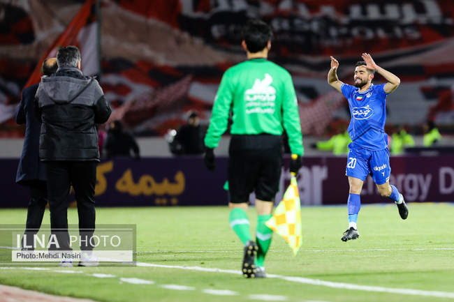 دیدار تیمهای فوتبال استقلال تهران پرسپولیس تهران
