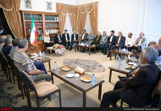 دیدار فرماندهان هشت سال دفاع مقدس با آیت الله هاشمی رفسنجانی