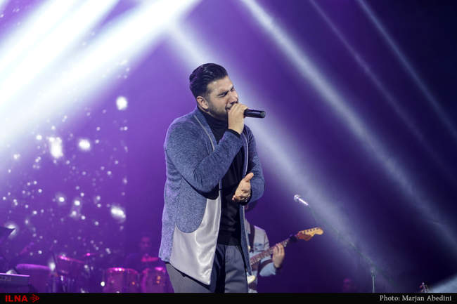 کنسرت احسان خواجه امیری در تهران