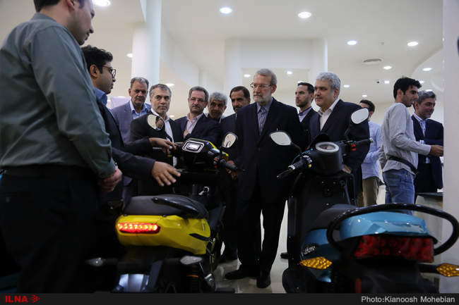 بازدید رئیس مجلس شورای اسلامی از پارک علم و فناوری پردیس