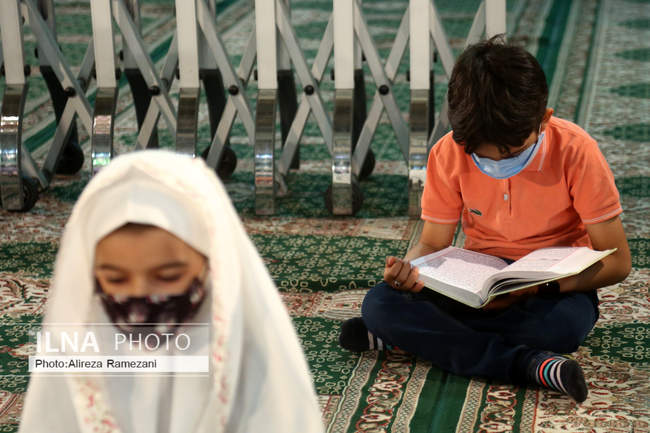 مراسم جزء خوانی قرآن کریم در حرم مطهر حضرت عبدالعظیم حسنی (ع)