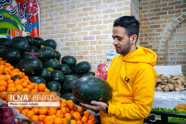 بازار تجریش تهران در آستانه شب یلدا