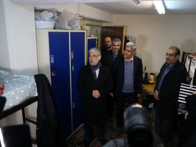 بازدید سر زده وزیر علوم از خوابگاه دخترانه شهید سلامت دانشگاه علامه طباطبائی
