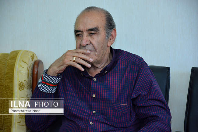 خواننده صاحب سبک ایرانی در میان کودکان شیرخوارگاه آمنه قزوین