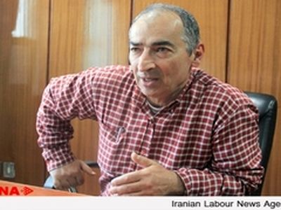 فشار بر مطهری خط و نشان برای دیگران است