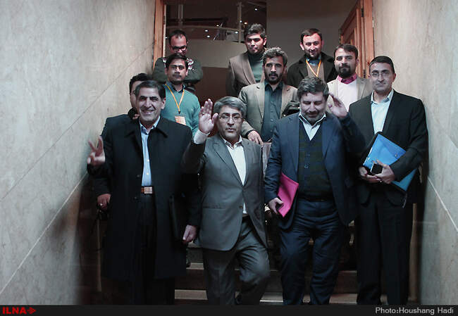 چهارمین روز ثبت‌نام داوطلبان مجالس خبرگان و شورای اسلامی - وزارت کشور 