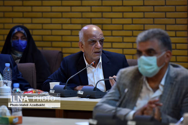 نشست صنعتگران و تولیدکنندگان با غلامحسین اژه‌ای
