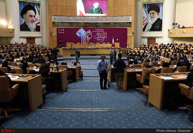 دومین همایش ملی زنان اعتدال و توسعه با حضور رییس جمهور 