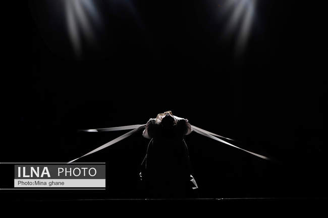  نمایش «آماس» به کارگردانی آرش سنجابی 