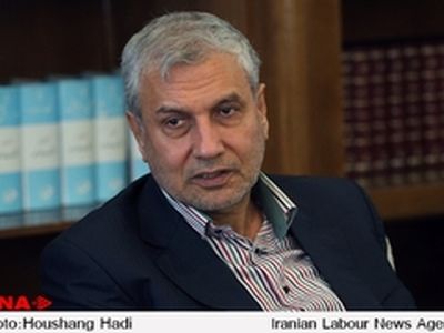 «غیرت دینی» را در رونق اشتغال و ارتقای کرامت بانوان می‌بینم